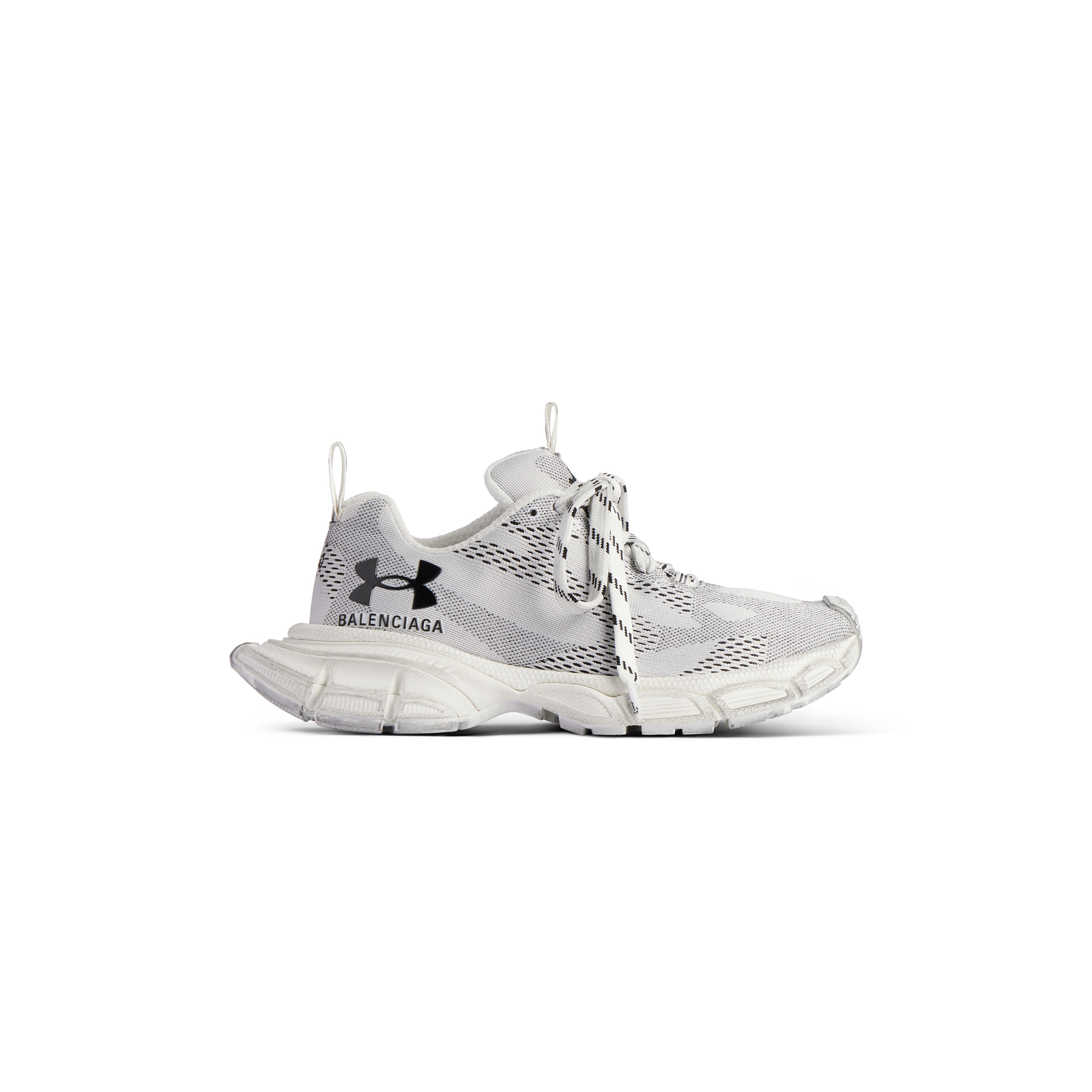 BALENCIAGA MEN'S UNDER ARMOUR 3XL KNIT TRAINERS IN WHITE BLACK 814419W3XUA9010 BALENCIAGA MEN'S UNDER ARMOUR 3XL KNIT TRAINERS IN WHITE BLACK 814419W3XUA9010